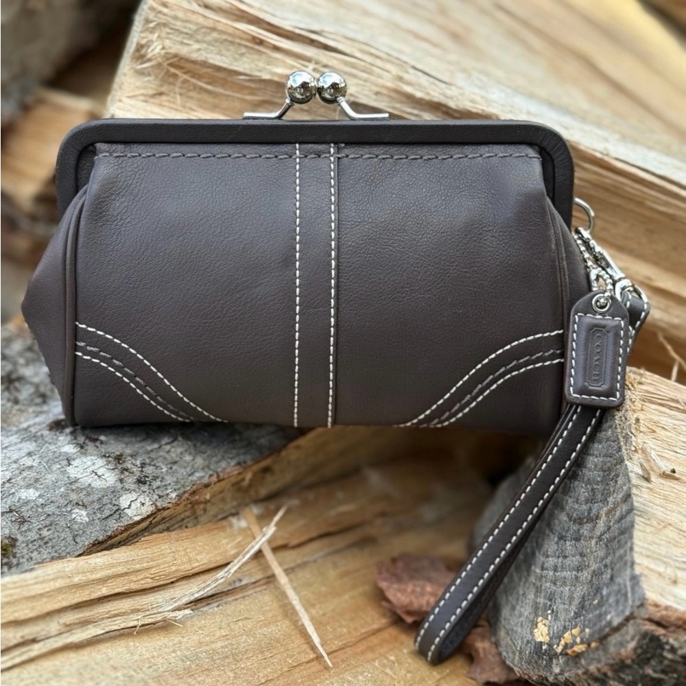 Coach Soho Kisslock framed wristlet clutch